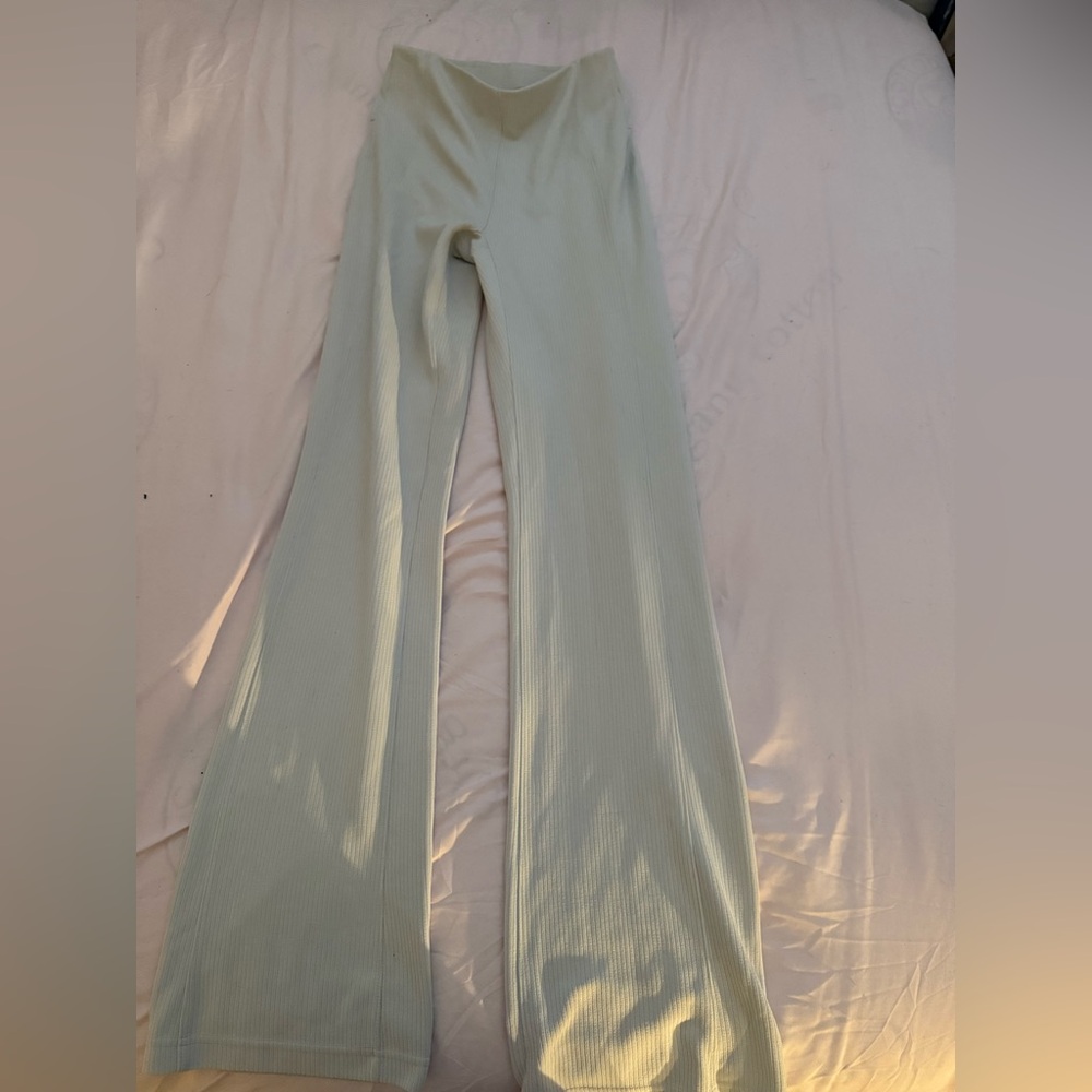 Cream lululemon flared pant